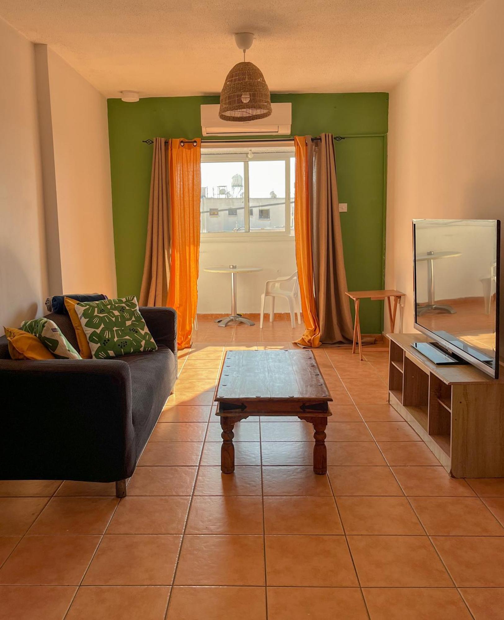 Albergue Nissus Urban Ayia Napa Exterior foto